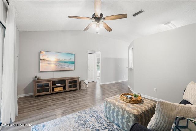 8239 HOT SPRINGS Drive S, Jacksonville, FL 32244