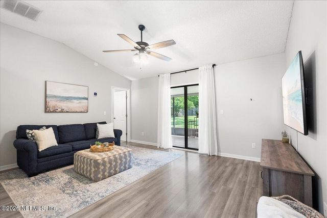 8239 HOT SPRINGS Drive S, Jacksonville, FL 32244