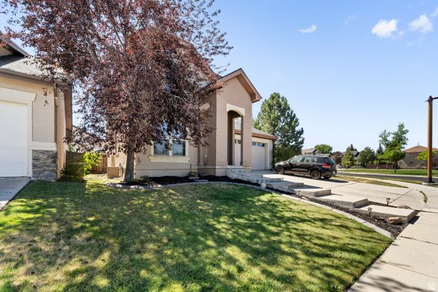 1870 E OAK BEND DR, Draper, UT 84020