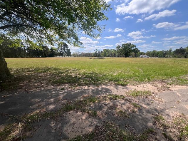 225 CR 2091, Carthage, TX 75633