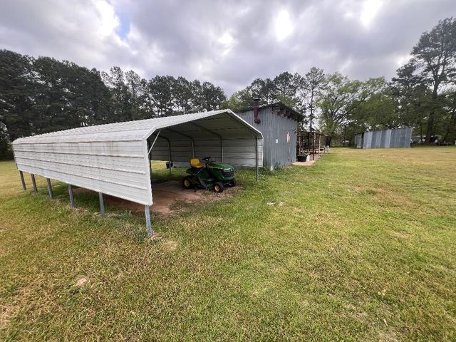 225 CR 2091, Carthage, TX 75633