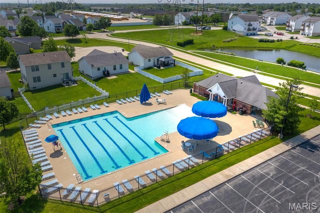 1602 Homefield Meadows Drive, O'fallon, MO 63366