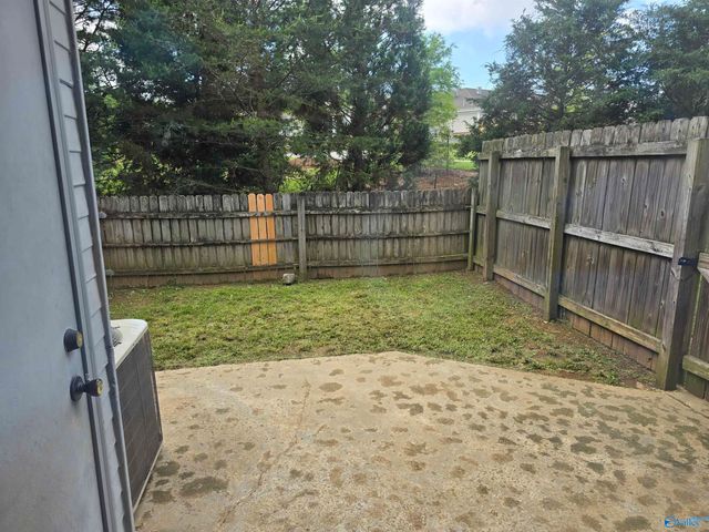 220 Marinawoods Drive A, Huntsville, AL 35803