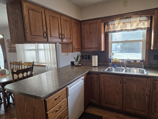 2809 Bayview Heights Drive, Fergus Falls, MN 56537