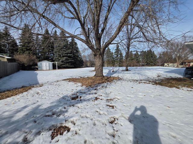 2809 Bayview Heights Drive, Fergus Falls, MN 56537