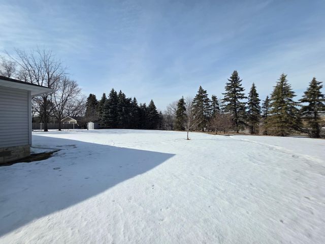 2809 Bayview Heights Drive, Fergus Falls, MN 56537