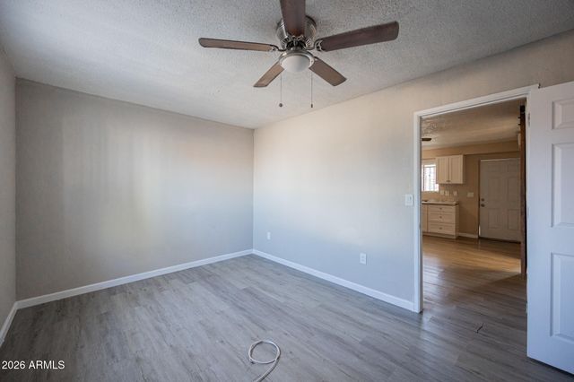 7153 N 62ND Avenue E, Glendale, AZ 85301
