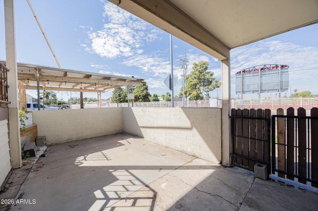 7153 N 62ND Avenue E, Glendale, AZ 85301
