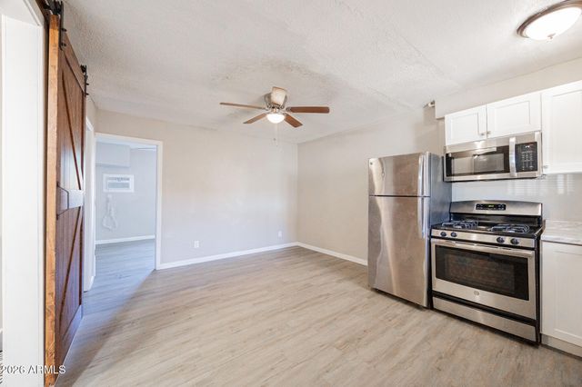7153 N 62ND Avenue E, Glendale, AZ 85301