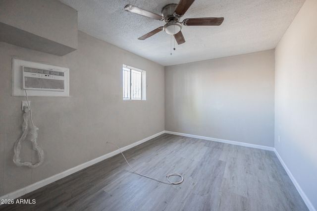 7153 N 62ND Avenue E, Glendale, AZ 85301