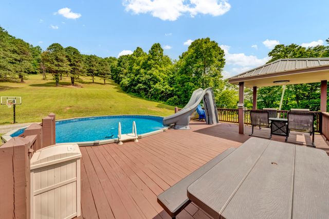 72 Blevins Lane, Vanceburg, KY 41179