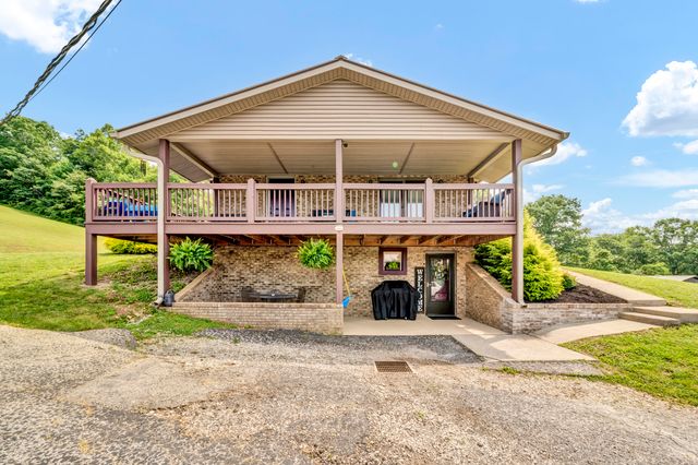 72 Blevins Lane, Vanceburg, KY 41179