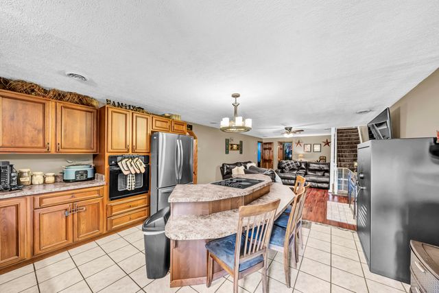 72 Blevins Lane, Vanceburg, KY 41179