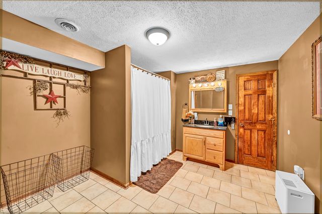 72 Blevins Lane, Vanceburg, KY 41179