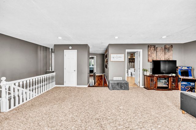 72 Blevins Lane, Vanceburg, KY 41179