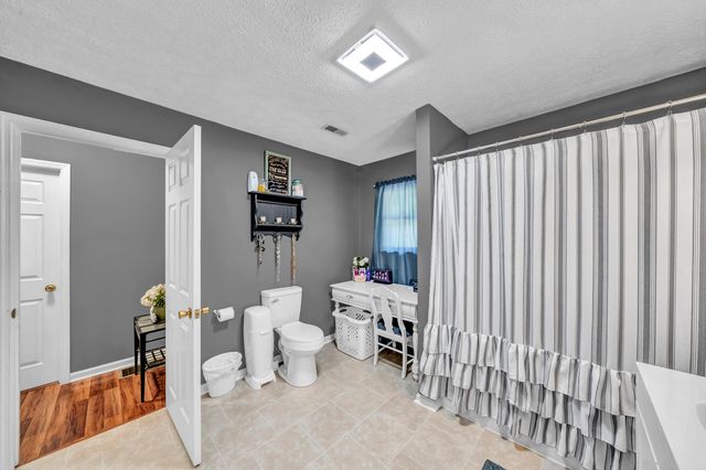 72 Blevins Lane, Vanceburg, KY 41179