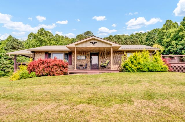 72 Blevins Lane, Vanceburg, KY 41179