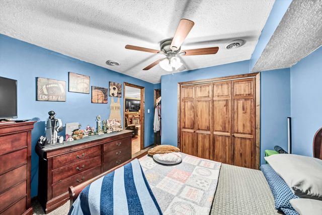 72 Blevins Lane, Vanceburg, KY 41179