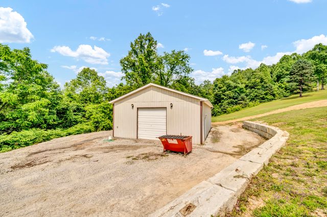 72 Blevins Lane, Vanceburg, KY 41179