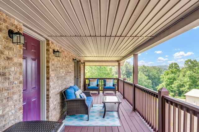 72 Blevins Lane, Vanceburg, KY 41179