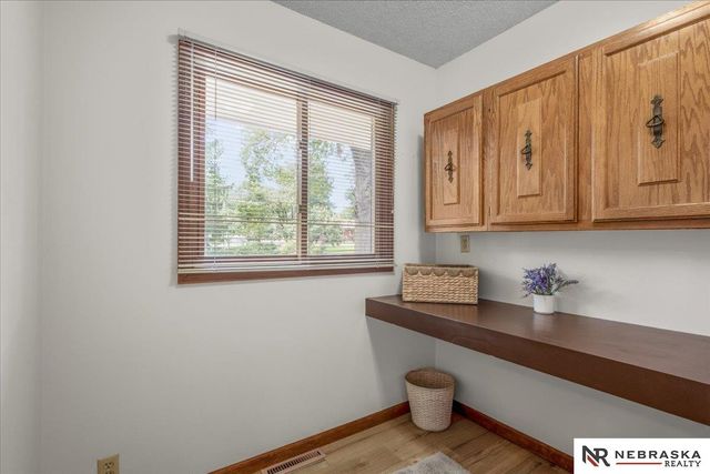 1834 Mindoro Drive, Lincoln, NE 68506