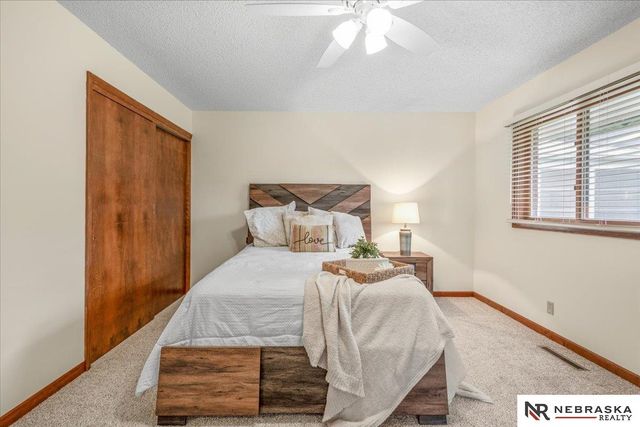1834 Mindoro Drive, Lincoln, NE 68506
