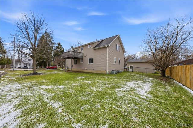 4986 City View Avenue, Hamburg, NY 14219