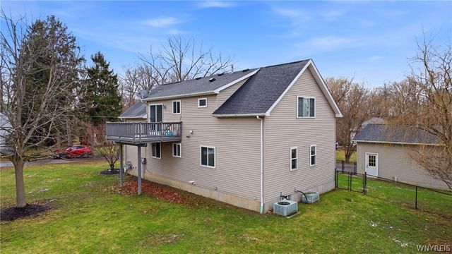 4986 City View Avenue, Hamburg, NY 14219