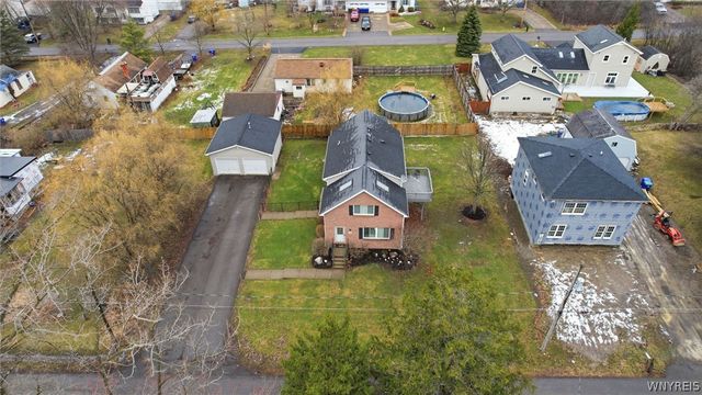 4986 City View Avenue, Hamburg, NY 14219