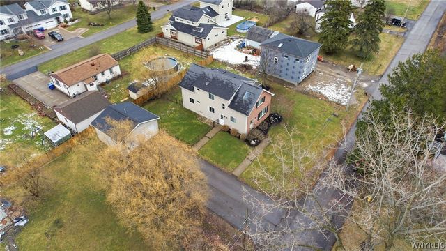 4986 City View Avenue, Hamburg, NY 14219