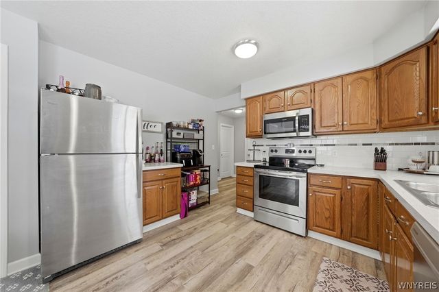 4986 City View Avenue, Hamburg, NY 14219