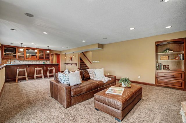 4700 McDonald Dr Place N, Stillwater, MN 55082