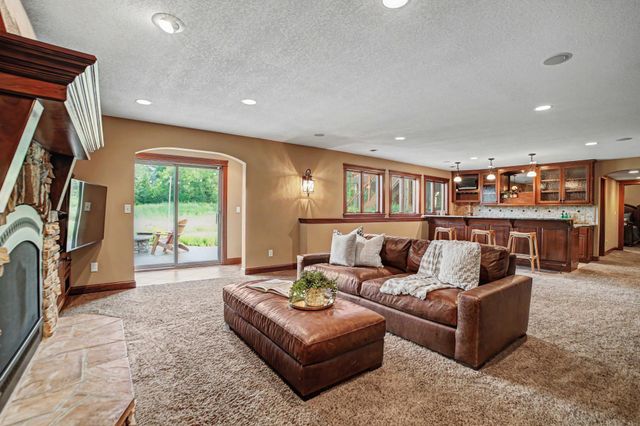 4700 McDonald Dr Place N, Stillwater, MN 55082