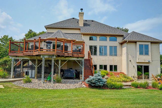 4700 McDonald Dr Place N, Stillwater, MN 55082