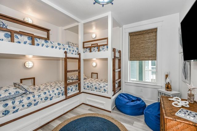 26570 Bay Water Drive 101, Galveston, TX 77554