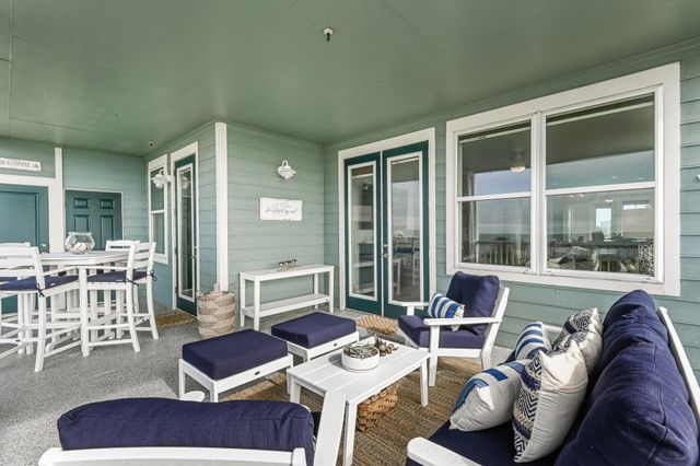 26570 Bay Water Drive 101, Galveston, TX 77554