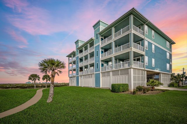 26570 Bay Water Drive 101, Galveston, TX 77554
