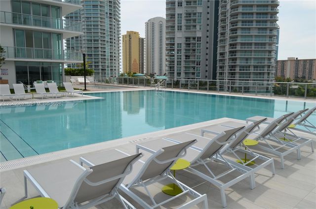 330 Sunny Isles Boulevard 52503, Sunny Isles Beach, FL 33160