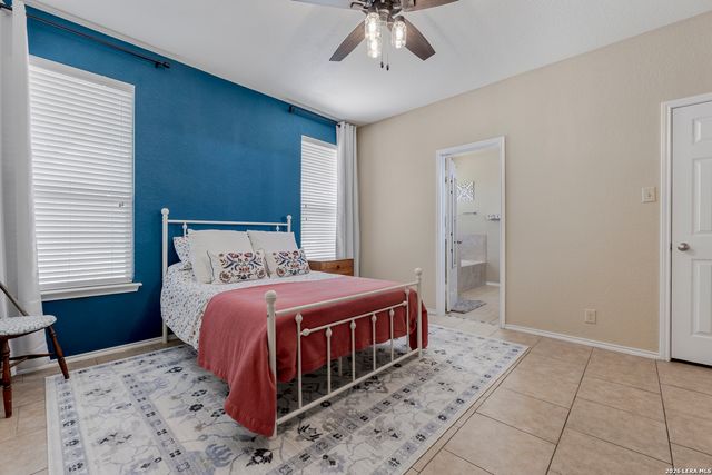 149 Golden Wren, San Antonio, TX 78253