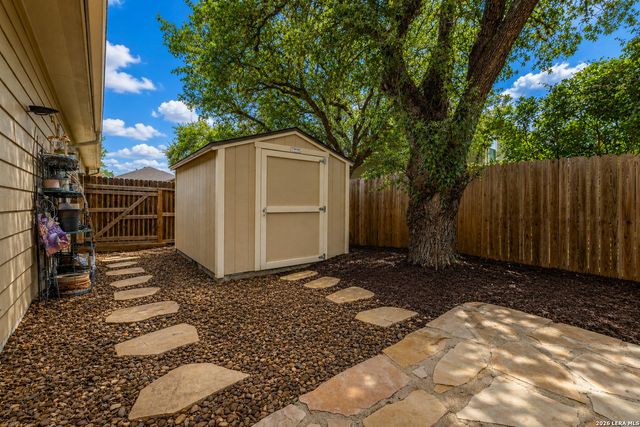 149 Golden Wren, San Antonio, TX 78253