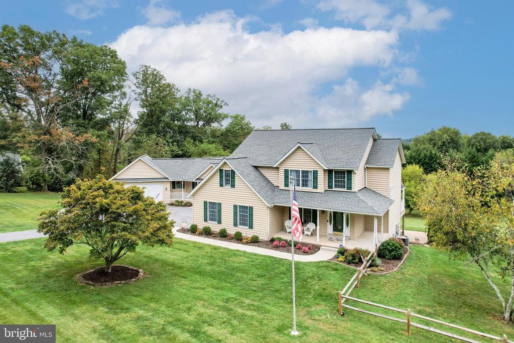 396 S HOUCKSVILLE RD, Hampstead, MD 21074