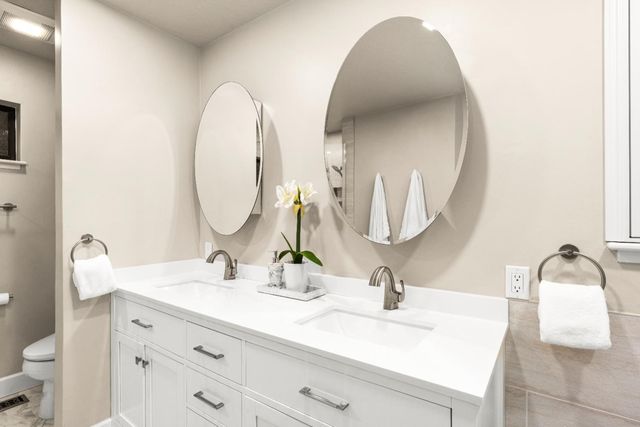 6430 Oak Hill Dr, Granite Bay, CA 95746