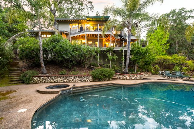 6430 Oak Hill Dr, Granite Bay, CA 95746