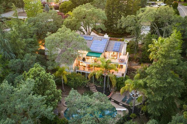 6430 Oak Hill Dr, Granite Bay, CA 95746