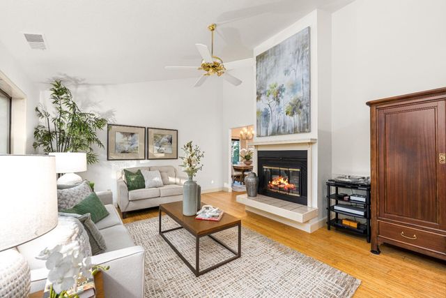 6430 Oak Hill Dr, Granite Bay, CA 95746