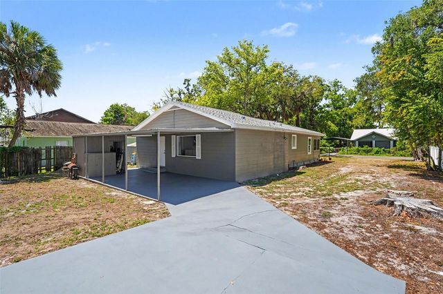 604 N PENNSYLVANIA AVENUE, Plant City, FL 33563