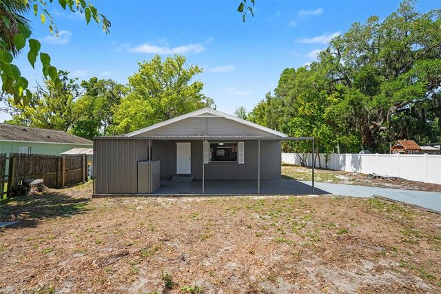 604 N PENNSYLVANIA AVENUE, Plant City, FL 33563