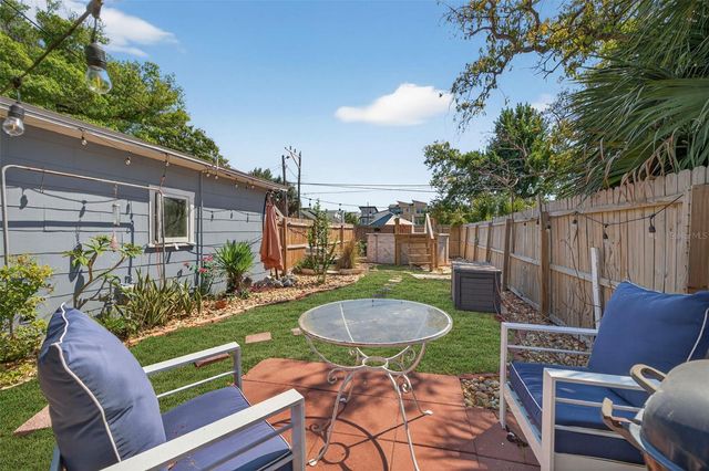 2566 14TH AVENUE N, St Petersburg, FL 33713