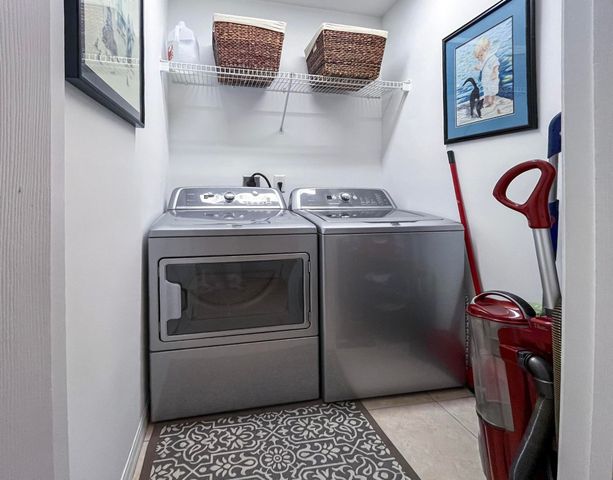 3751 NW Willow Creek Drive, Jensen Beach, FL 34957