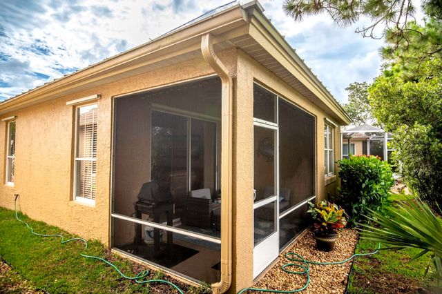 3751 NW Willow Creek Drive, Jensen Beach, FL 34957